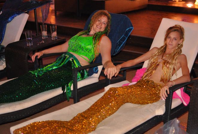 Mermaid Convention Photography #312<br>4,015 x 2,733<br>Published 5 years ago