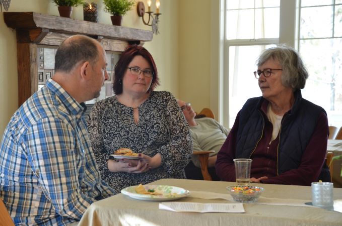 Howard's Celebration of Life #625<br>4,928 x 3,264<br>Published 8 years ago