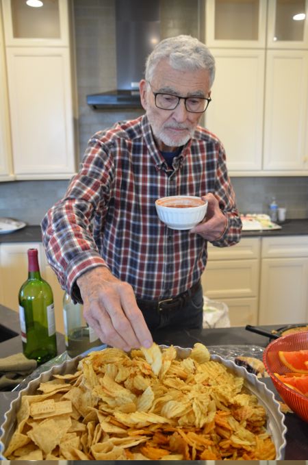 Howard's Celebration of Life #657<br>4,928 x 3,264<br>Published 8 years ago