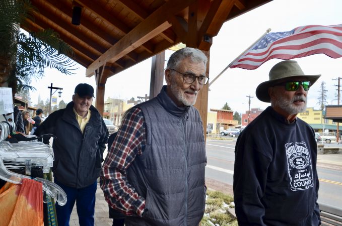 Howard's Celebration of Life #678<br>4,928 x 3,264<br>Published 8 years ago