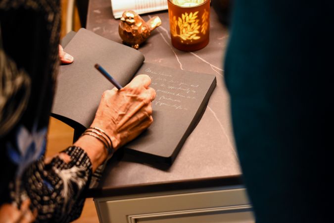 Howard's Celebration of Life #788<br>6,000 x 4,000<br>Published 8 years ago